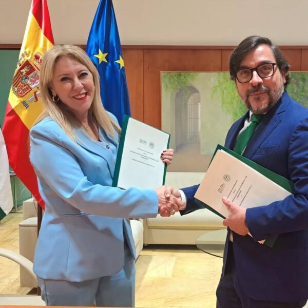 Málaga TechPark – La Academia Andaluza de Ciencias Económicas y del Territorio y el Parque Tecnológico de Andalucía han firmado un convenio para reforzar la colaboración entre el ámbito académico y empresarial.